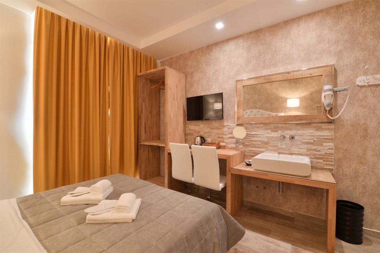 Pensión Relais Barberini 3*